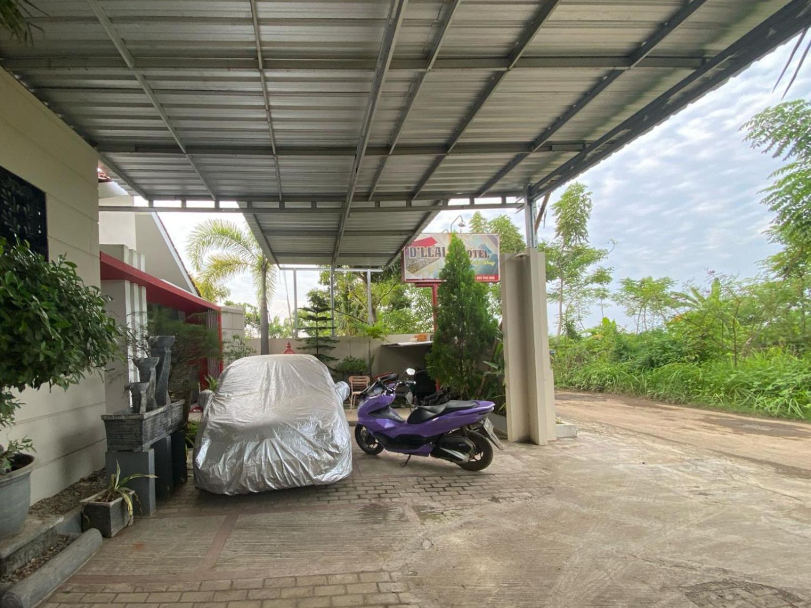 Reddoorz Near Pantai Idola Banyutowo Hotel D'Llala Pati Eksteriør billede